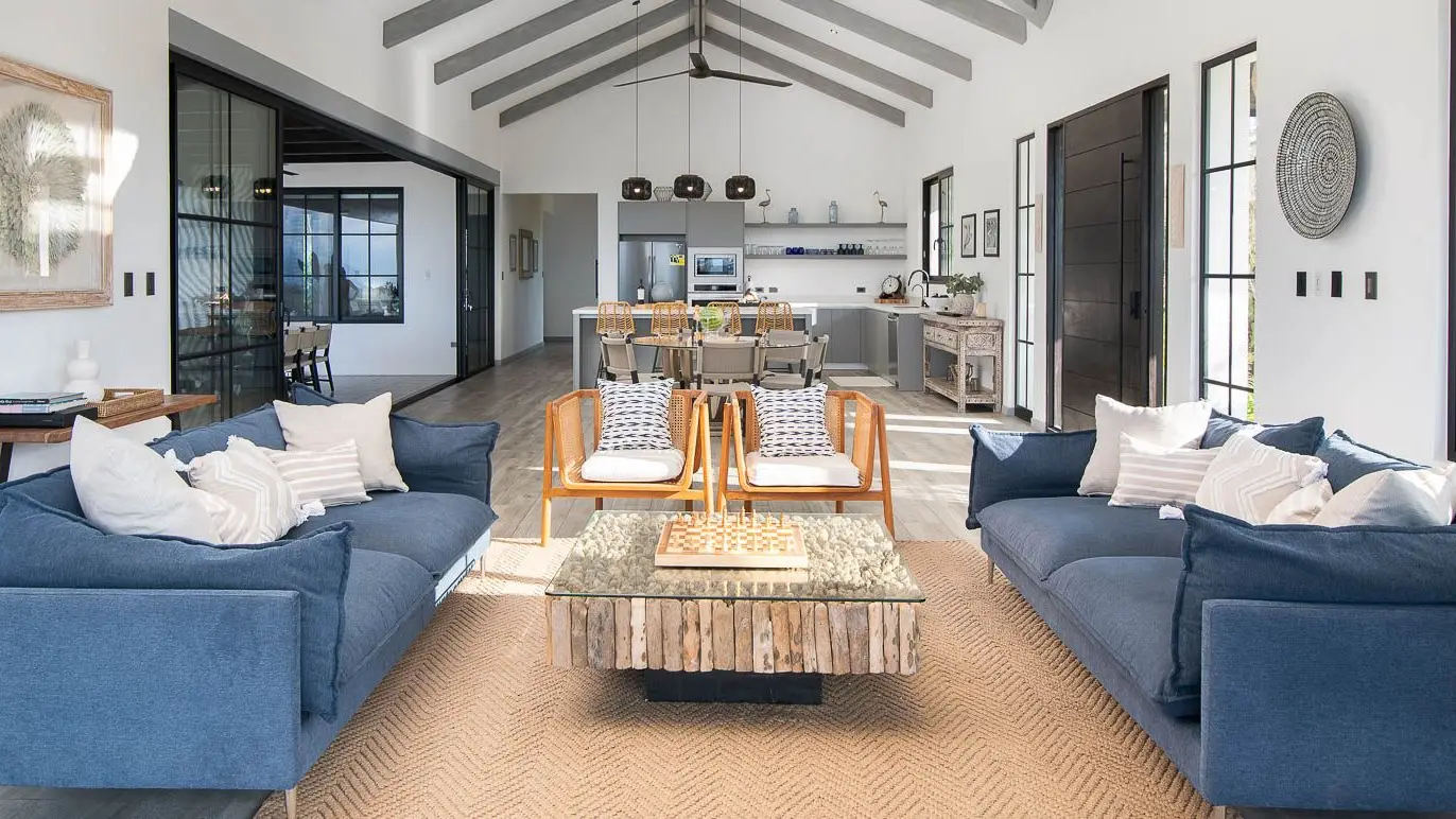 Luxury Home with a pool  in Pérez Zeledón, Costa Rica - Hotel Potential - image 3