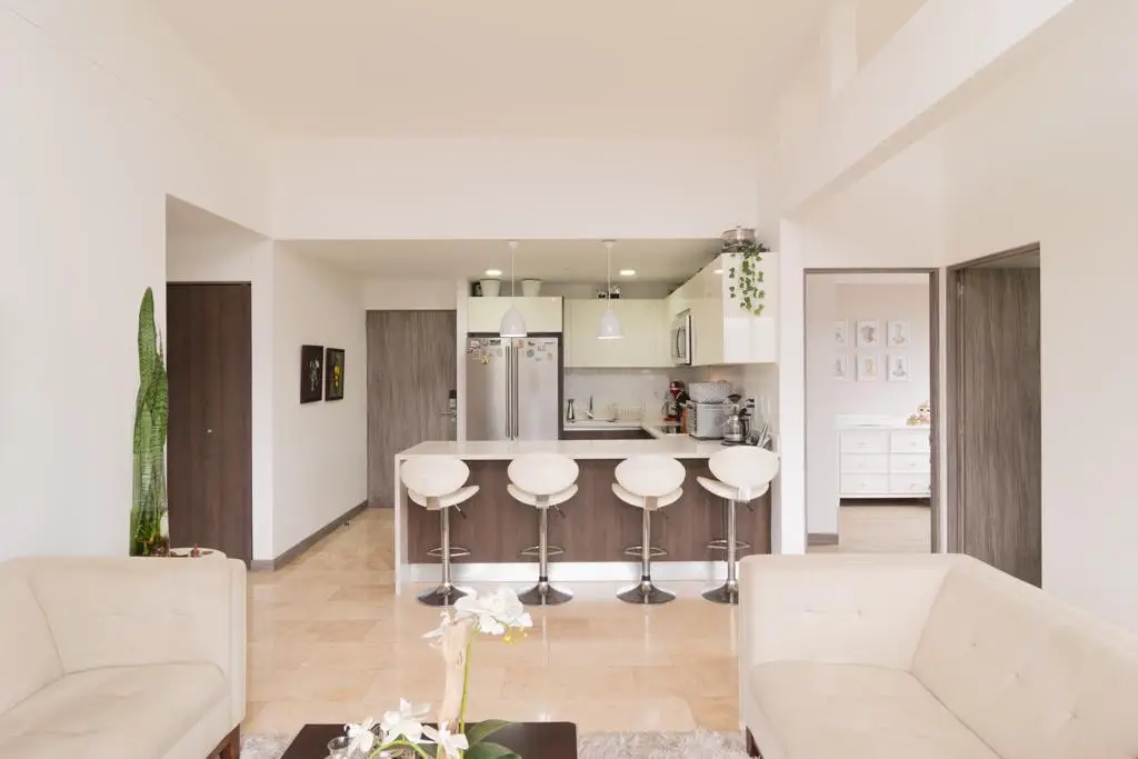 A Penthouse that Embodies Elegance and Balance in Escazú - image 6