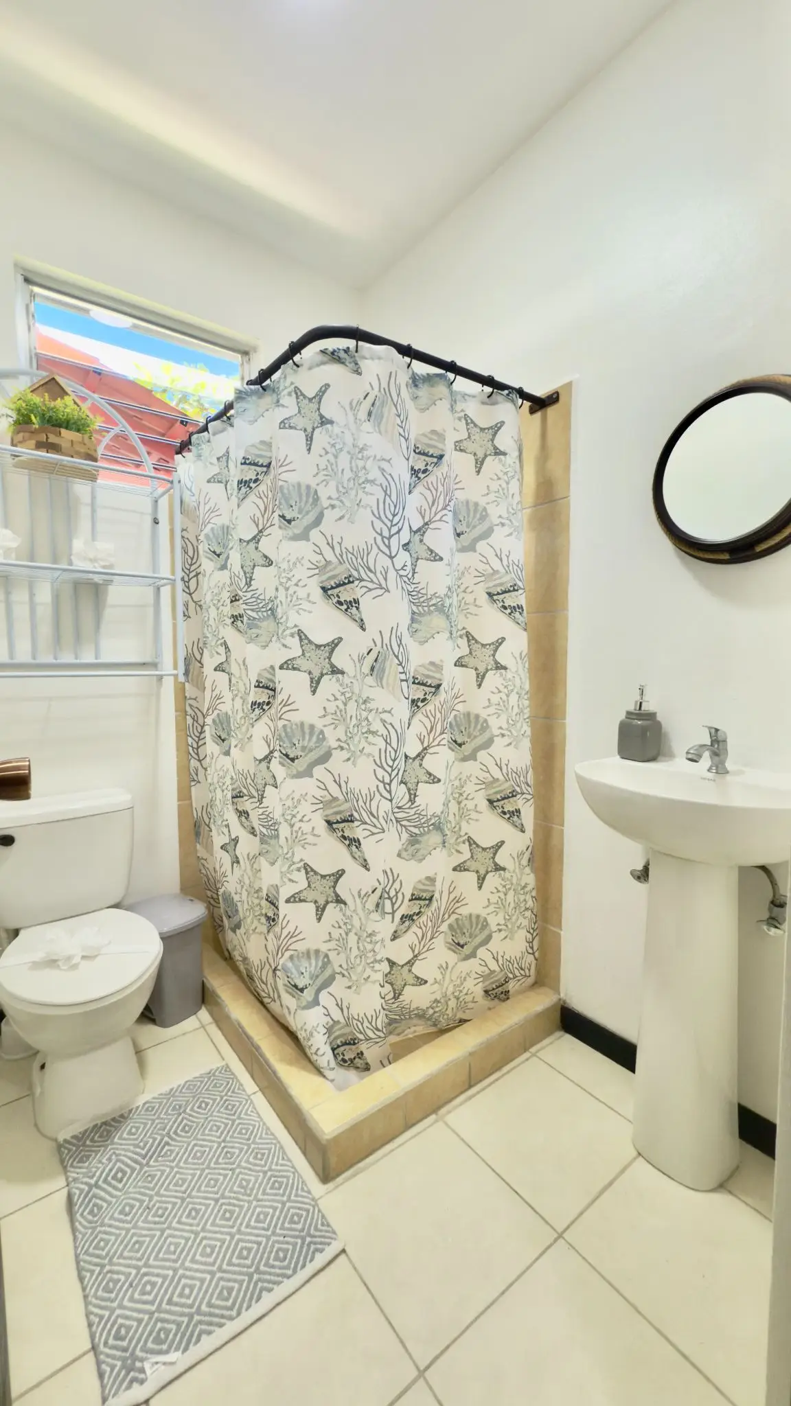 Inviting 3-Bedroom Home in Gated Herradura Community with Resort-Style Amenities - image 15