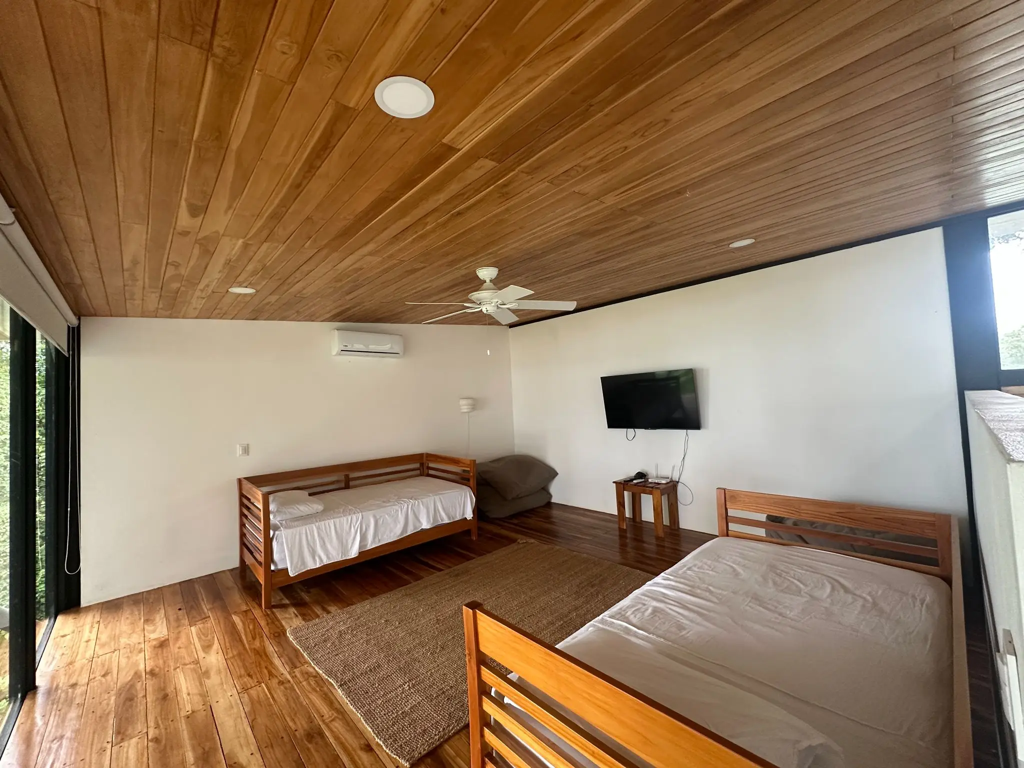 Private Ocean View Modern Home with Pool Santa Teresa - image 9