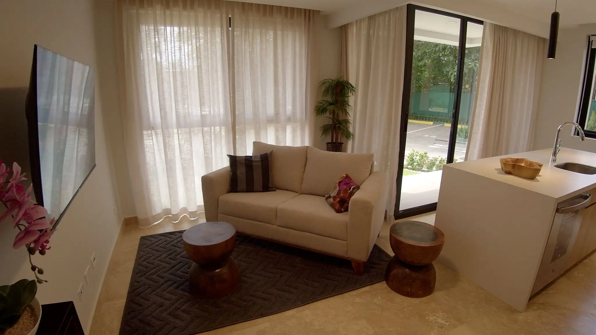 Modern & Cozy 2-Bedroom Apartment in Costa Rica - image 5