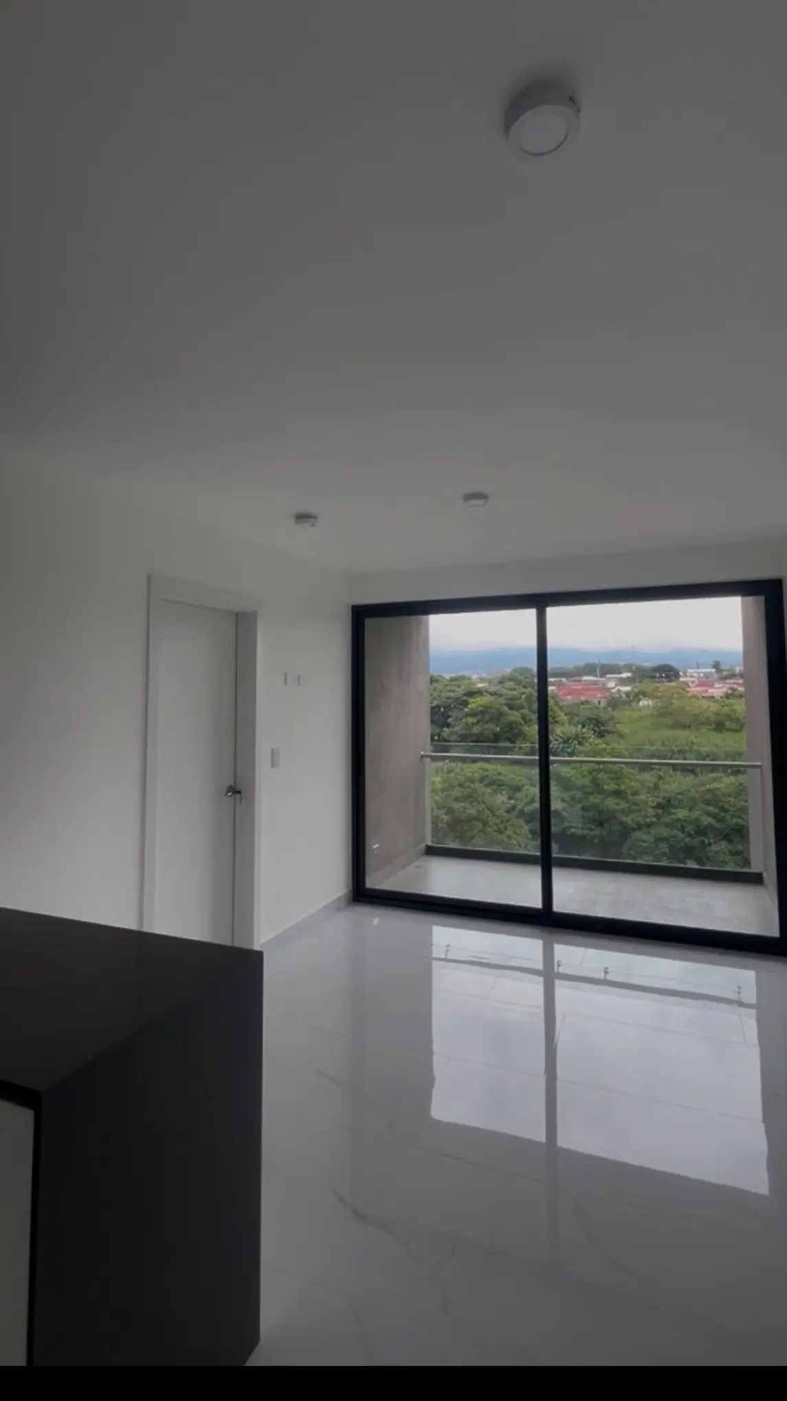New Modern 1-Bedroom Apartment in Pavas, San José | - image 14