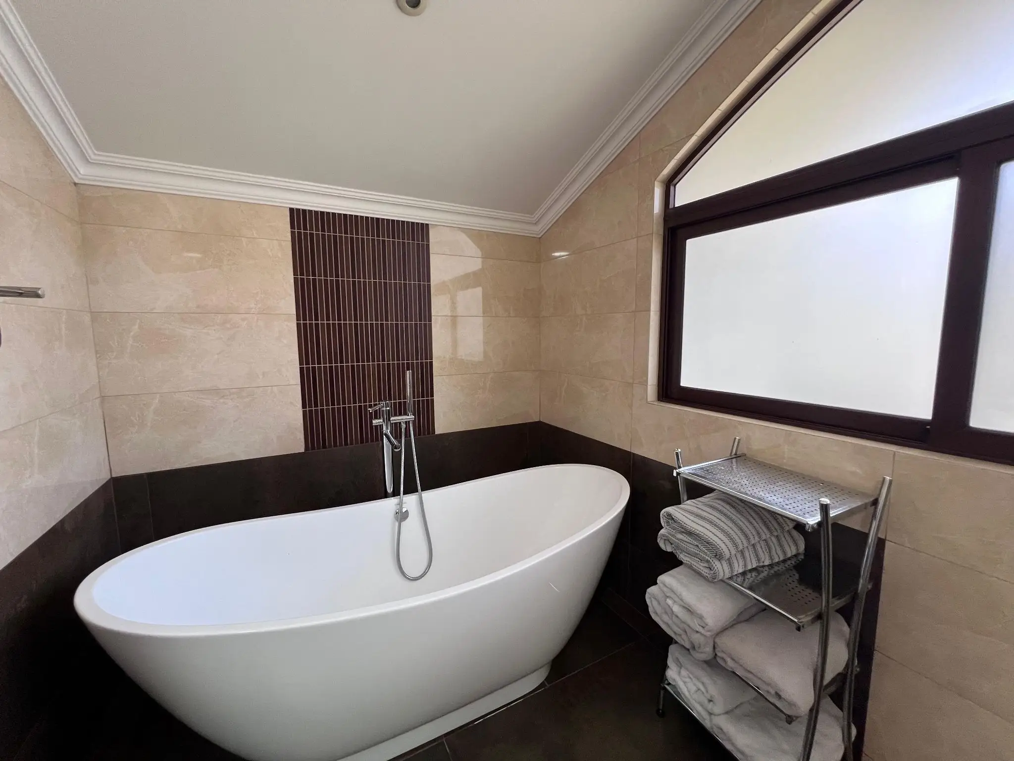 House in Hacienda del Sol  - image 4