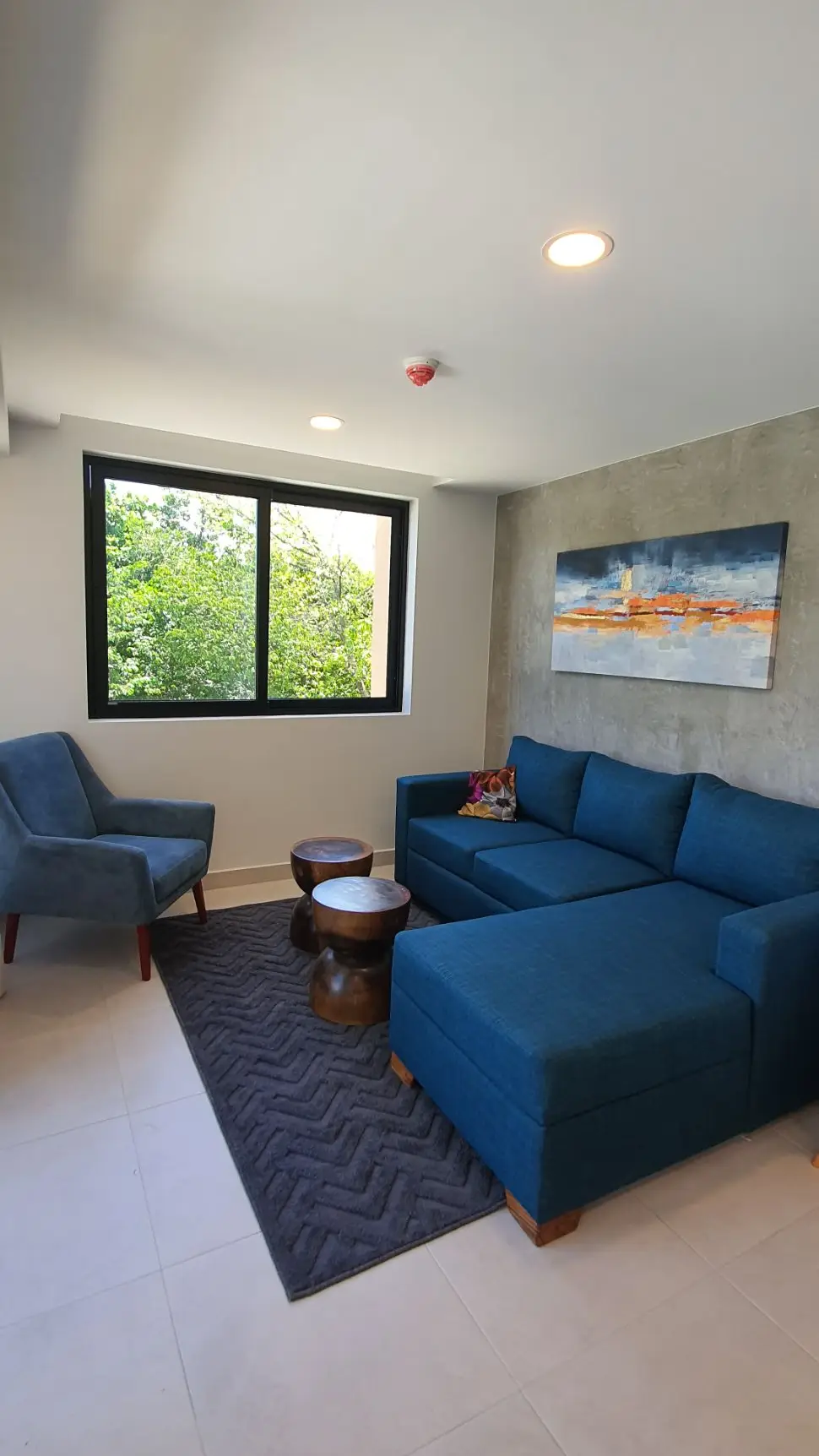 Luxury 3-Bed Condo in Jacó's Torres del Mar - image 12