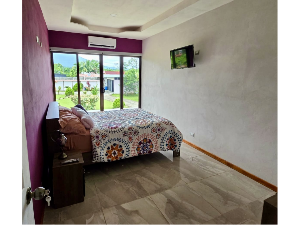 Villa Fortuna with an excellent view of the Arenal Volcano - image 11