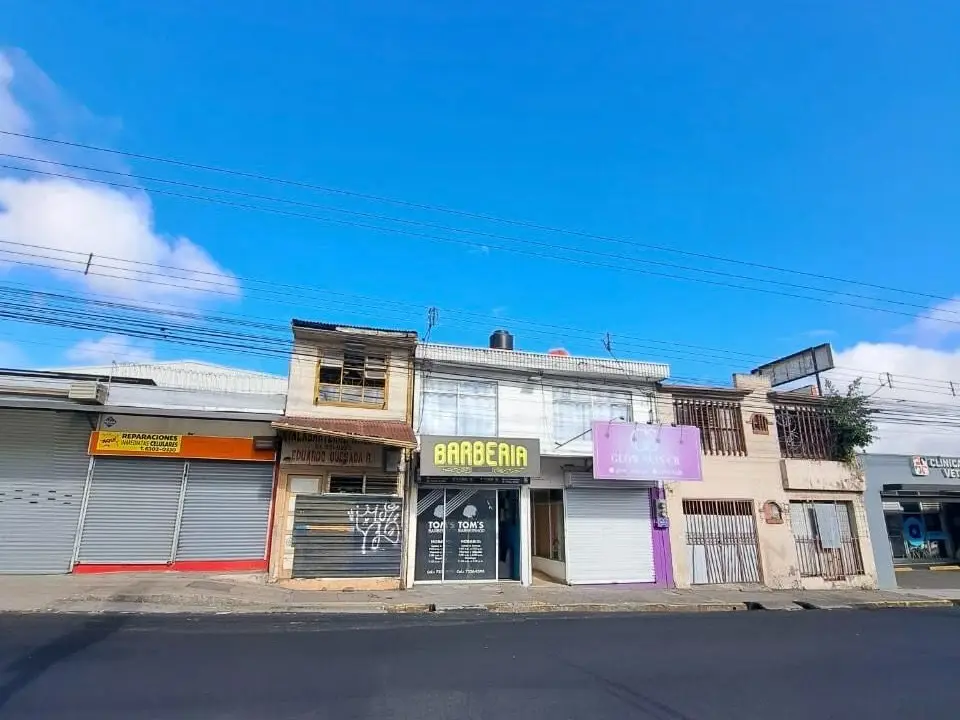 Commercial Property Opportunity in Downtown Cartago | Ideal for Commercial Development - image 6