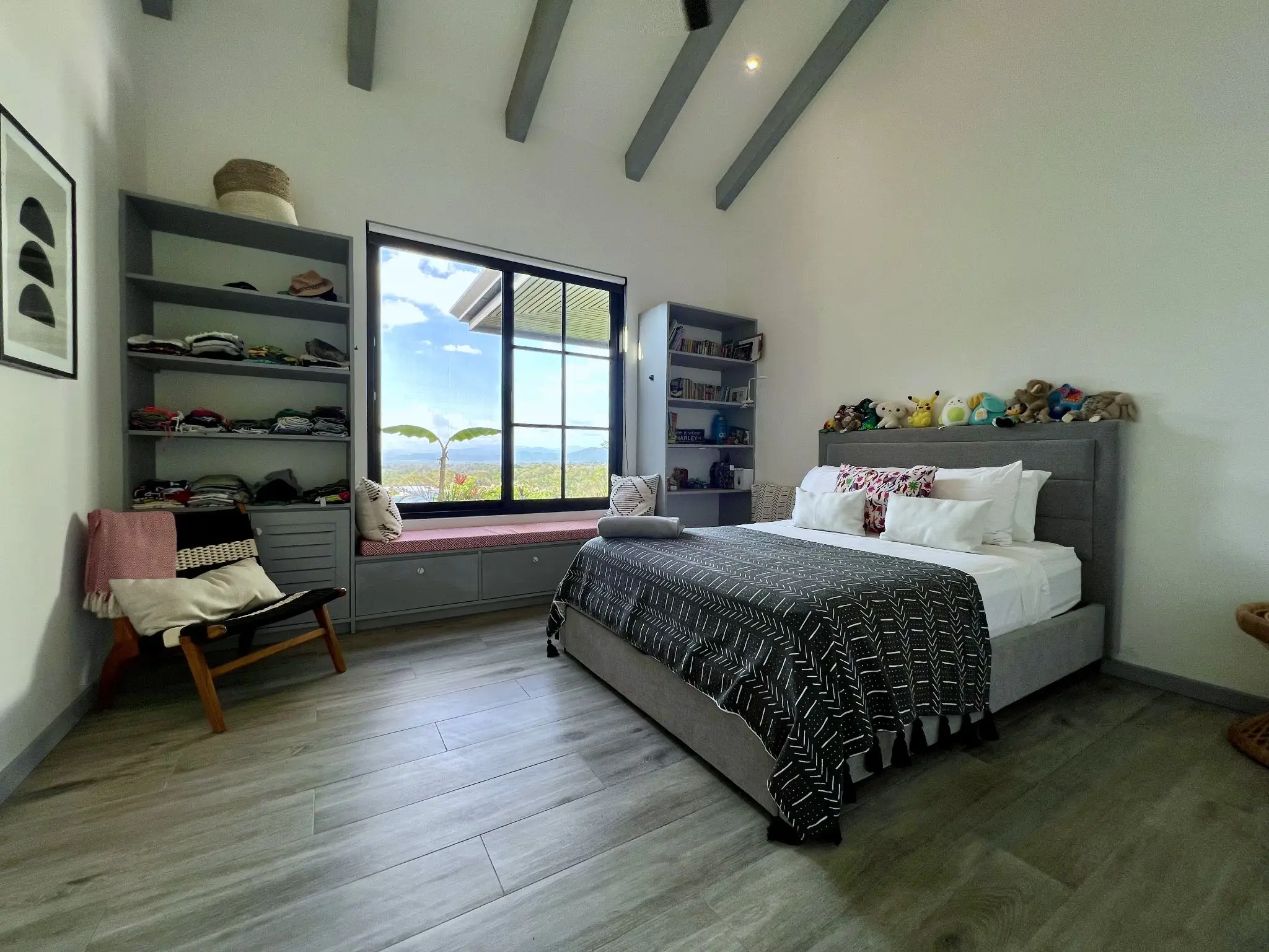 Luxury Home with a pool  in Pérez Zeledón, Costa Rica - Hotel Potential - image 6