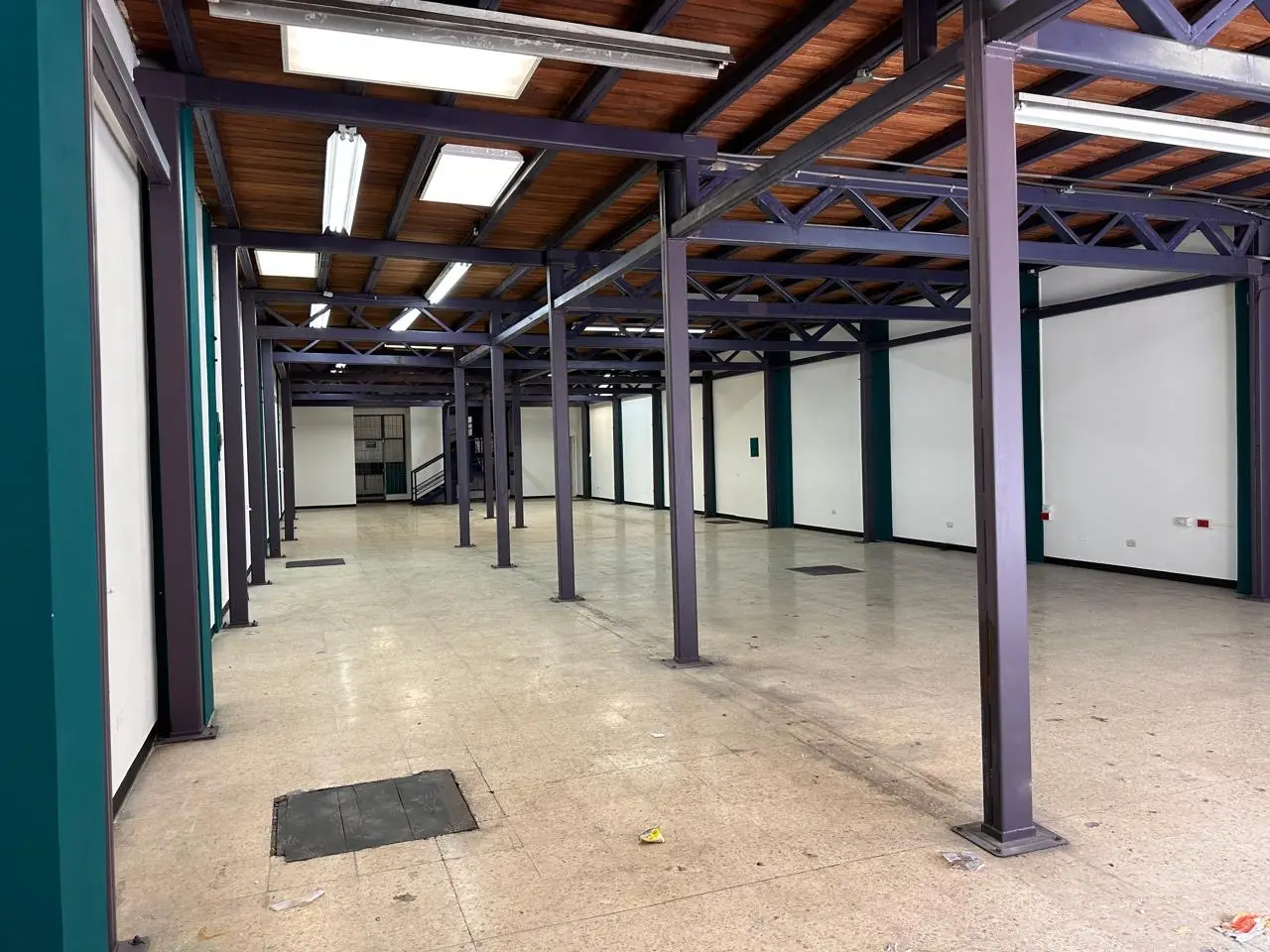 EDIFICIO COMERCIAL DE ALTO IMPACTO EN SAN JOSÉ CENTRO  698 m² de Construcción | Distrito Catedral | Zona ZC-2 - image 3