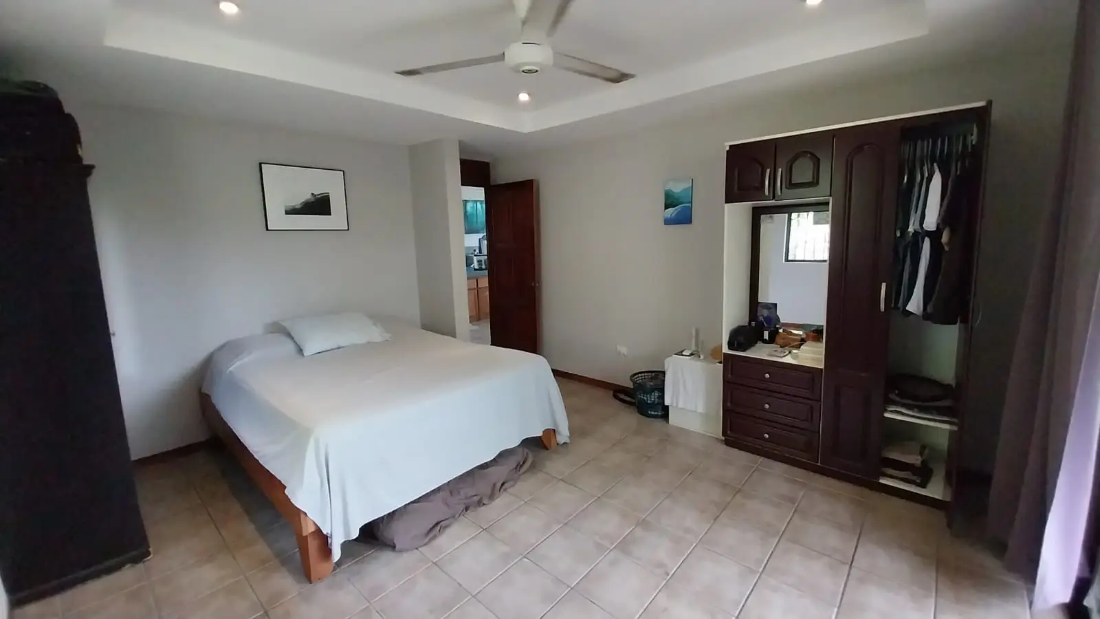 Two stunning Ocean View Houses - image 15