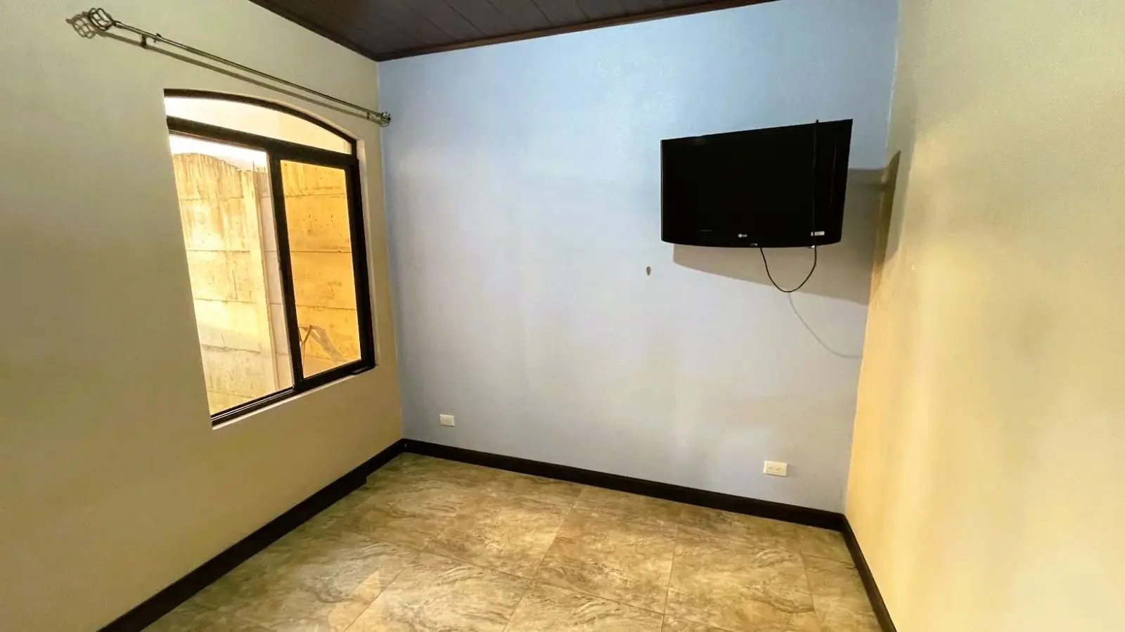 HOUSE FOR SALE IN SAN RAFAEL, SAN RAMON - image 13