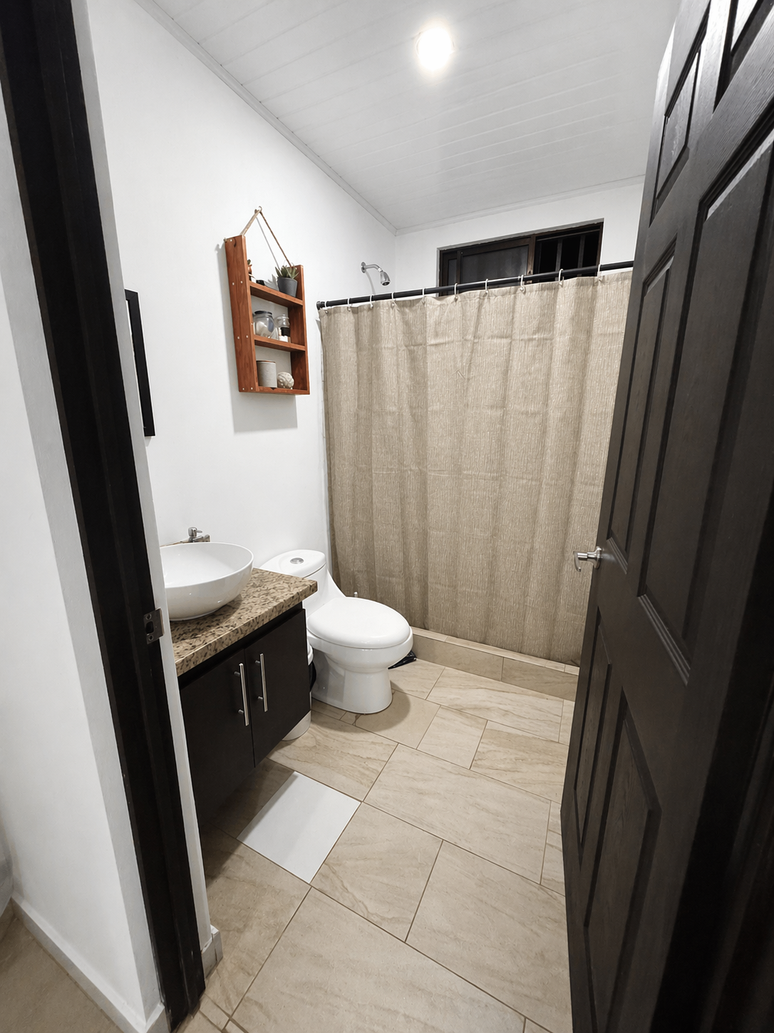 Sale / Apartment with Premium Amenities in Concepción, Tres Ríos - image 3