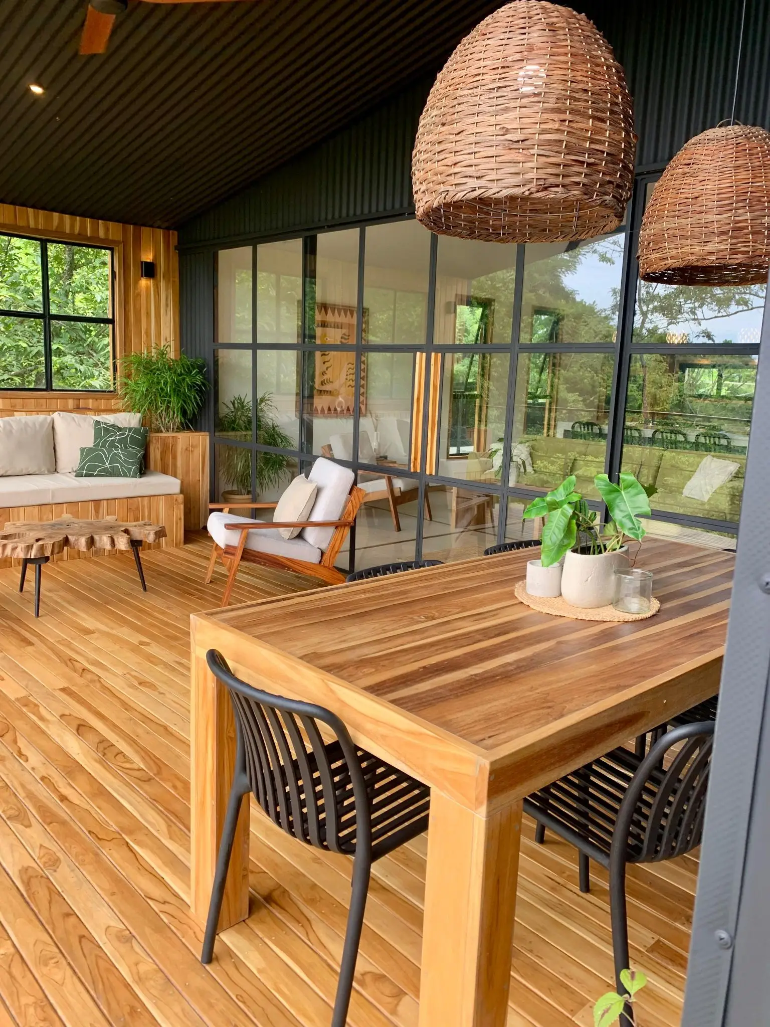 Brand New Modern 2 Bedroom Home in Santiago  Minutes from Hermosa Beach, Beautifully Designed  - image 13