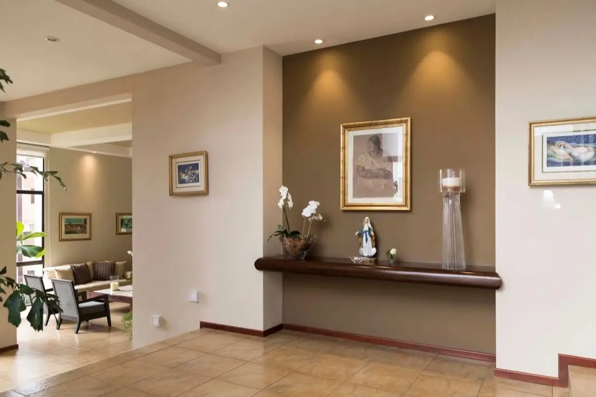 For Rent – Luxury Residence in Alto de Las Palomas, Escazú - image 5