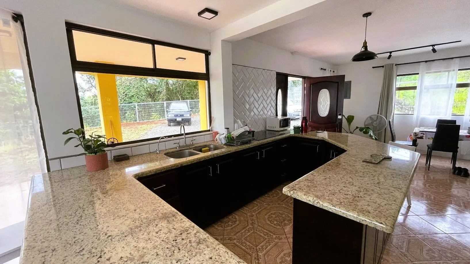 HOUSE FOR SALE WITH SPECTACULAR OCEAN VIEWS – SAN RAMON, ALAJUELA - image 9