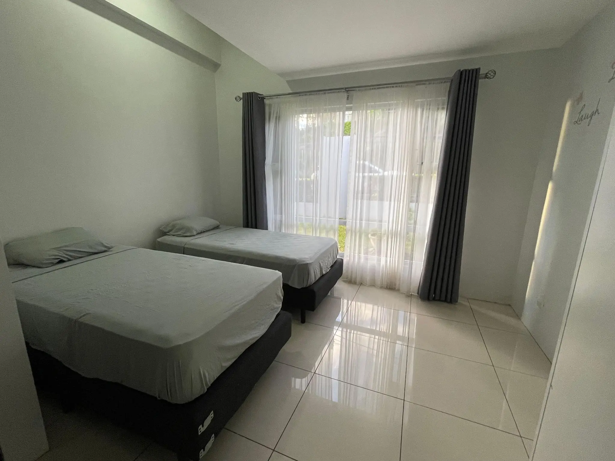 Modern 2-Bed Villa with Mountain Views in Grecia, Costa Rica - image 14