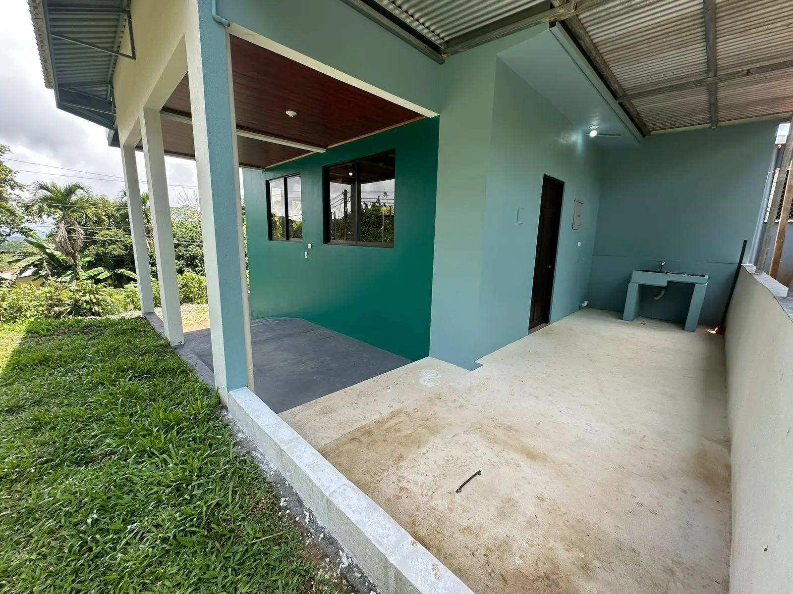 Live or invest in Puriscal. Brand-new home, secure investment. - image 6