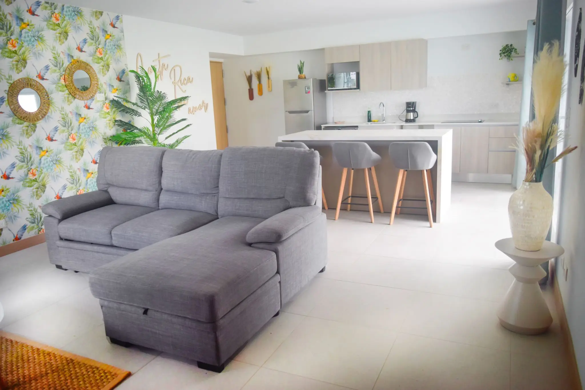 Costa Rica Mi Amor: New Turnkey 2-Bed Condo with Tropical Flair in Viva Jacó - image 8