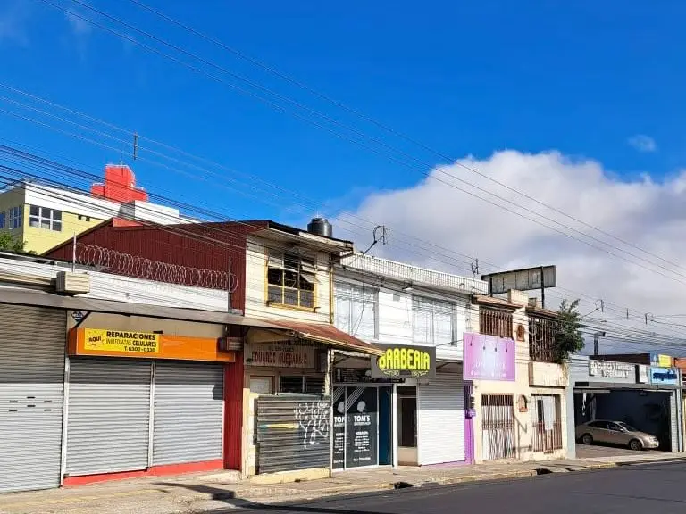 Commercial Property Opportunity in Downtown Cartago | Ideal for Commercial Development - image 2