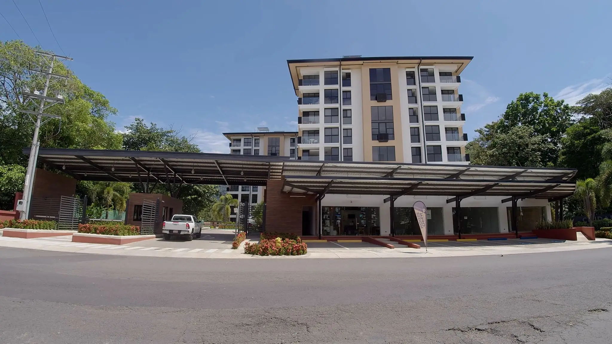 Elegant 2 Bedroom Condo in Torres del Mar, Jacó - image 13