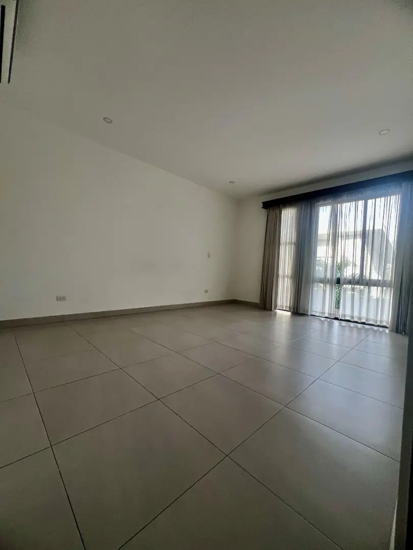 Propiedad en Renta, Condominio Lindora 43, Santa Ana, San José, Costa Rica - image 4