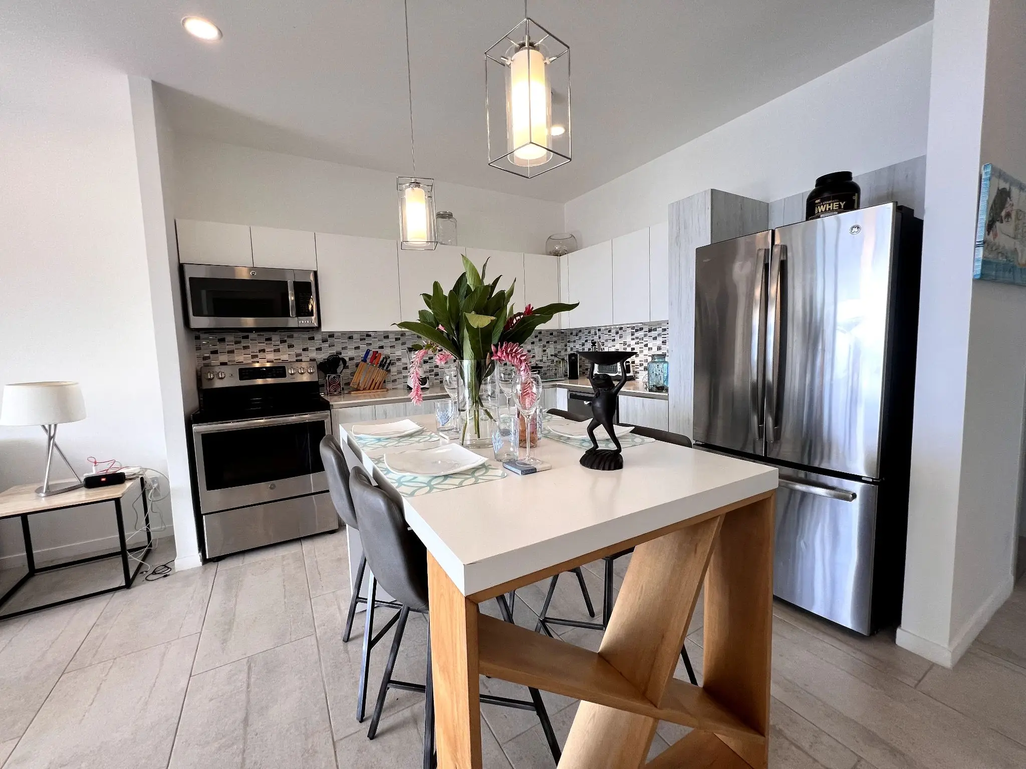 Stunning 2-Bedroom Oceanview Apartment for Sale in Sunset Blvd, Jaco Beach - image 6