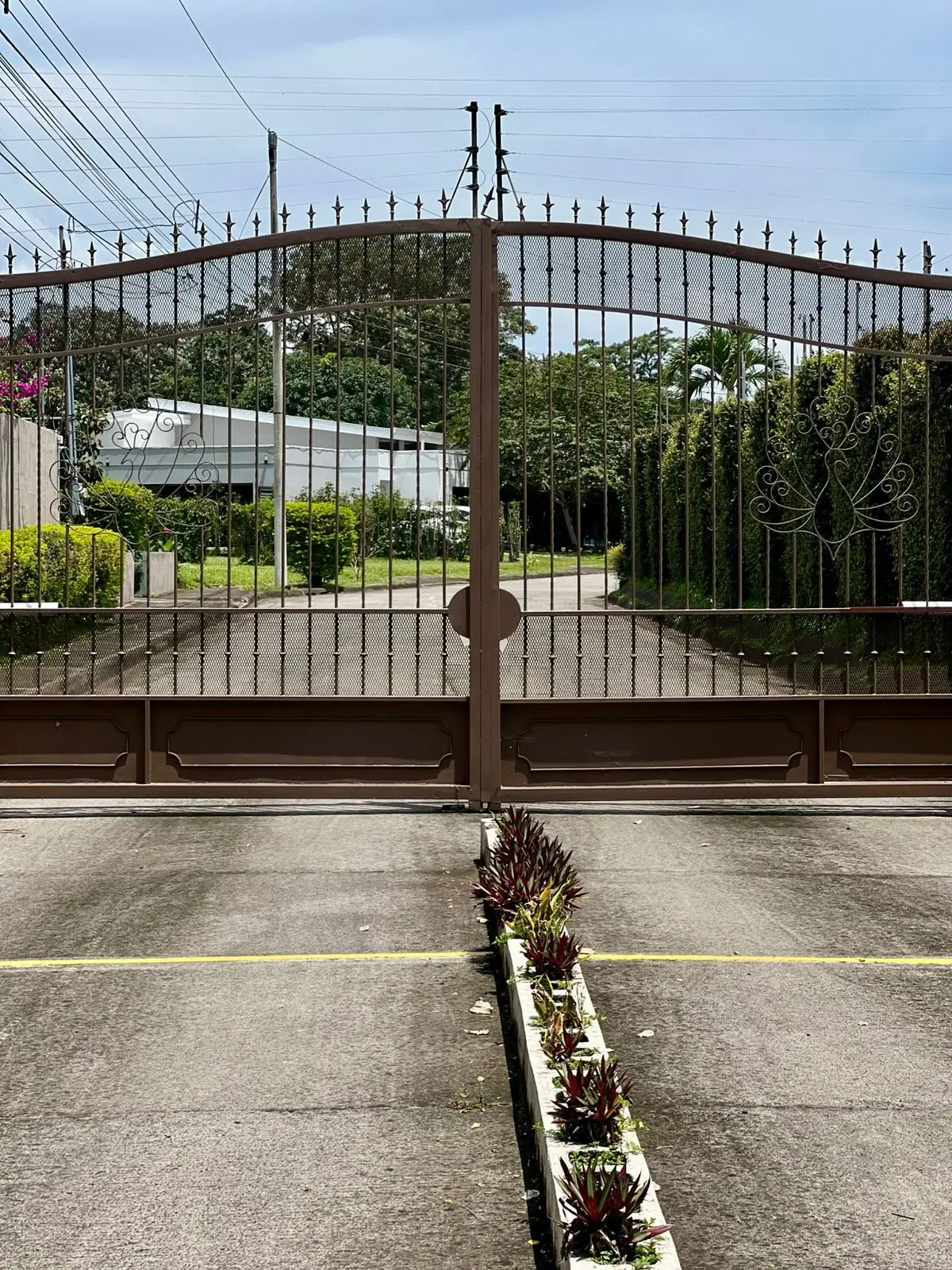 Prime 612 sqm Lot for Sale in Garita, Alajuela - Build Your Dream - image 2