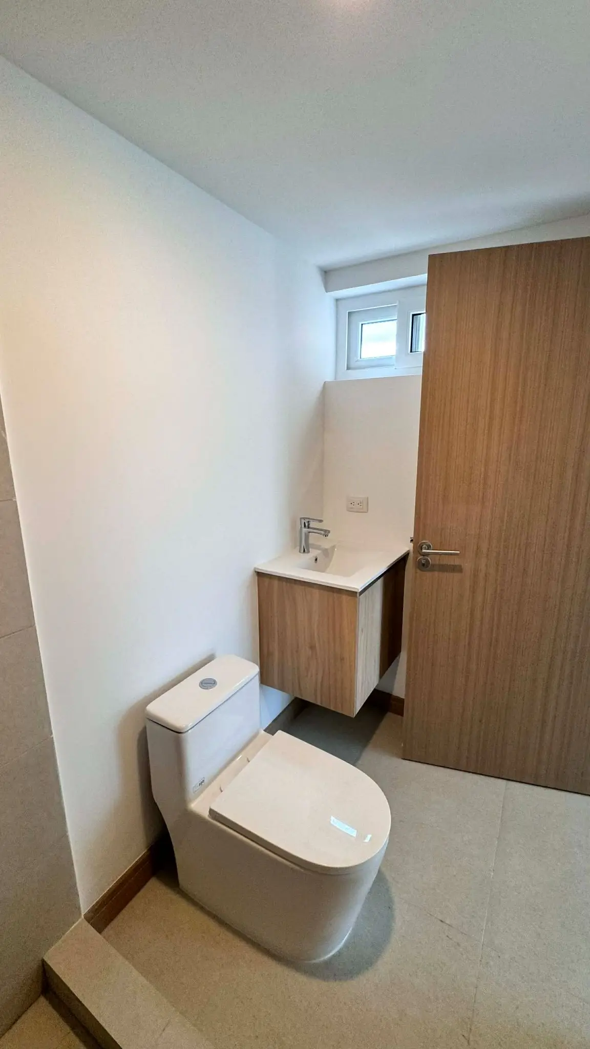 3 Bedroom Mountain View Condo | 17th Floor at Live Jacó - image 13