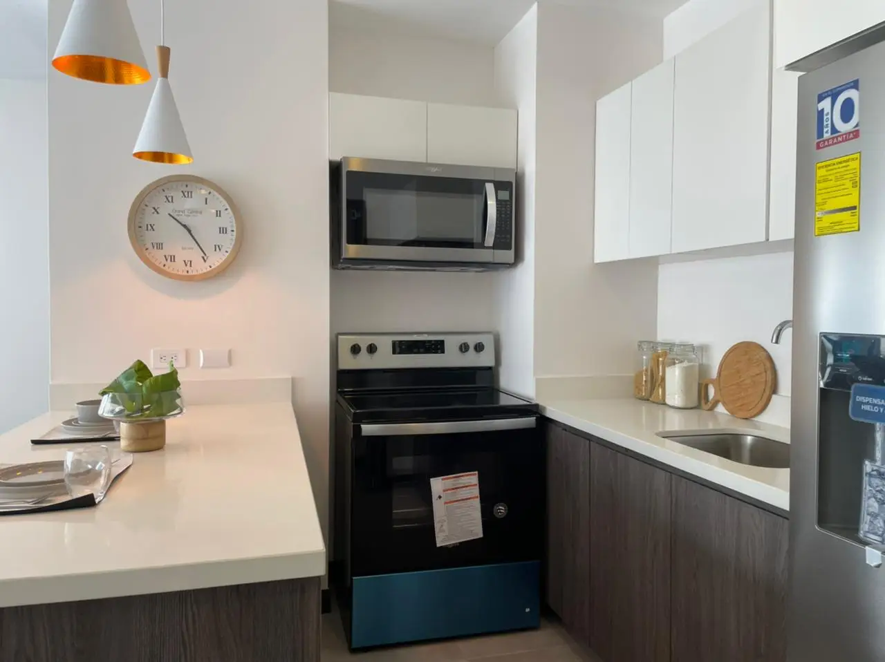 VENTA Y ALQUILER/ Apartamentos , Condominio NOVATRIANA, Alajuela - image 6