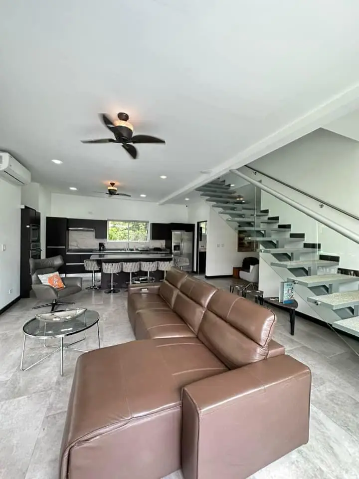 Beautiful Villa with pool in El Residencial Bambu, Puntaleona - image 6