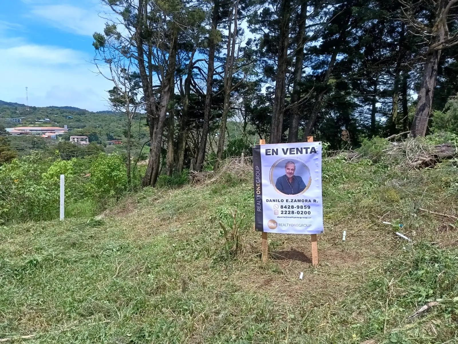 Prime Lot in Santa Elena, Monte Verde - Build Your Dream! - image 4