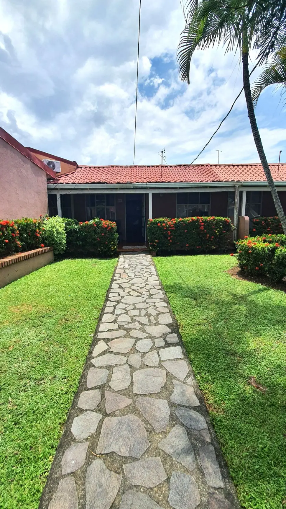 Charming 4-Bed Condo in Jacó - Perfect Family Home or Income Property ! - image 14
