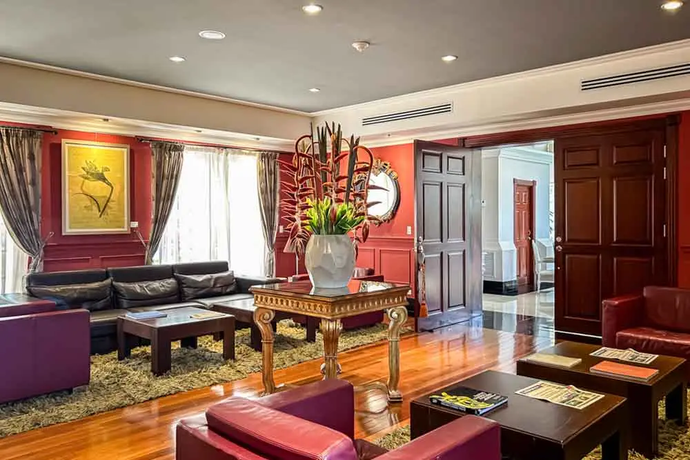 Modern 1-Bedroom, 2-Bath Rental in Exclusive Escazú, San Rafael - image 7