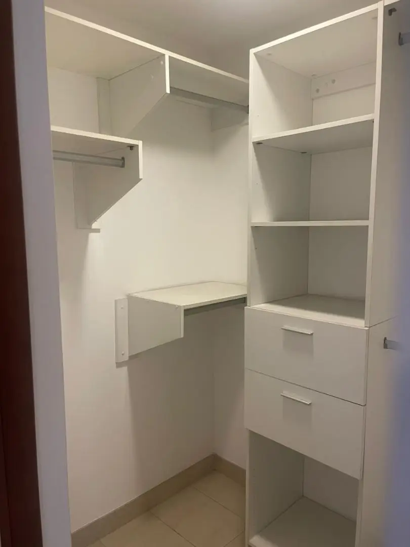 Modern 1-Bedroom Apartment | San Rafael, Escazú - image 13