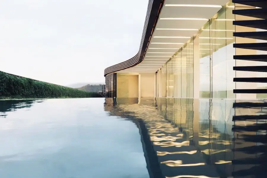 Sale & Rent / Costa Rica Modern Luxury Villa: 5-Bed, 5-Bath Oasis with Infinity Pool & Panoramic Views, Santa Ana, San Jose 🇨🇷 - image 3