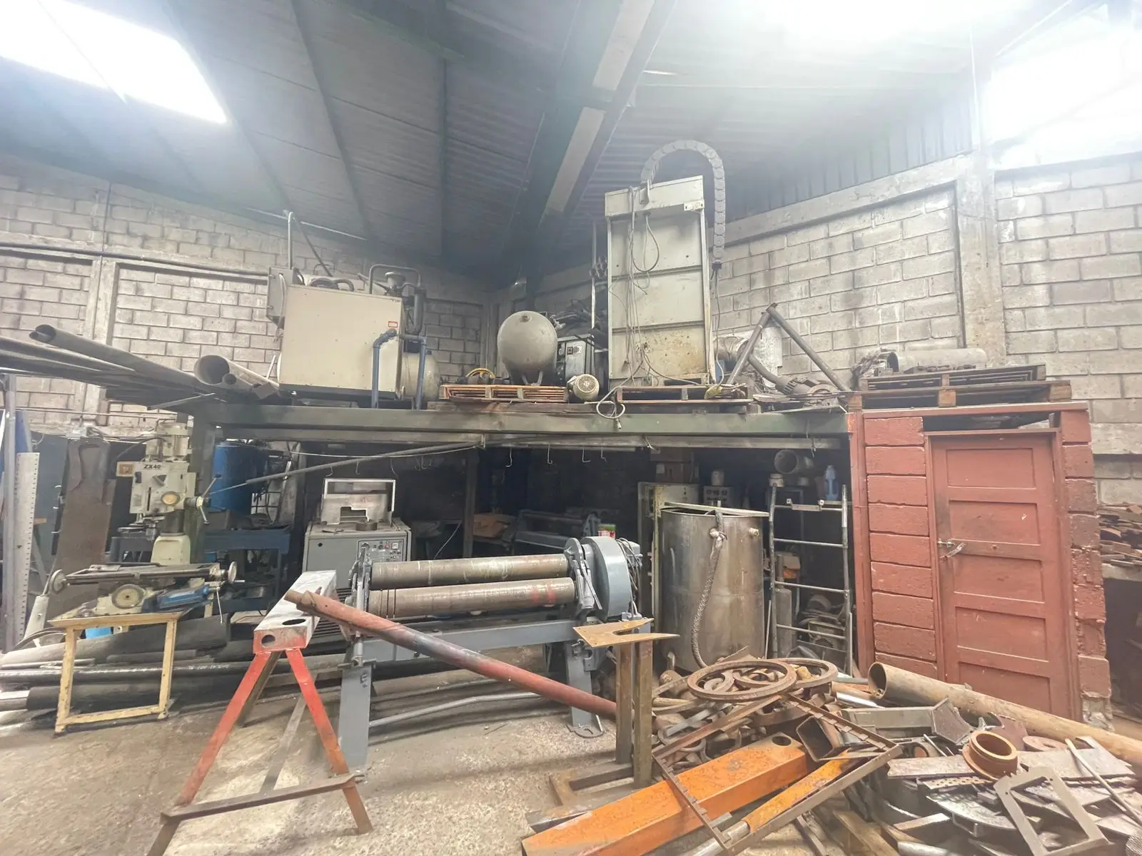 For SALE: Industrial Warehouse in Desamparados - image 7