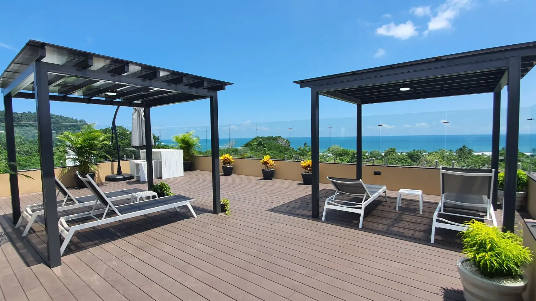 Luxury 3-Bed Condo in Jacó's Torres del Mar - image 5