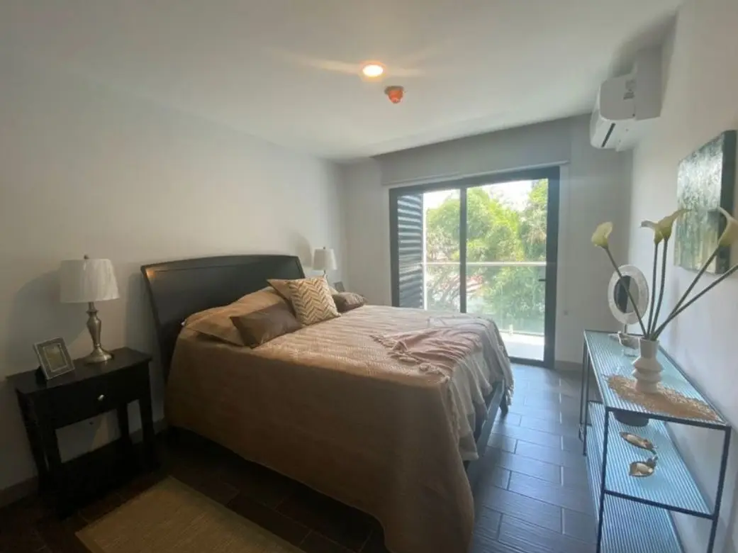 Spacious 2-BR Apartment in Prime Escazú Location - image 4