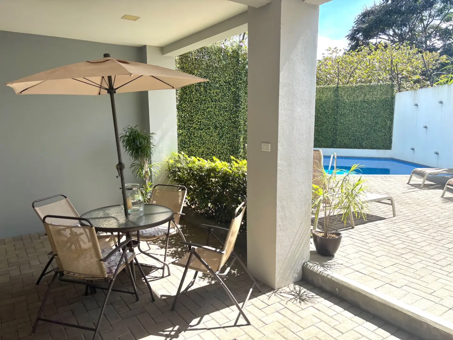 Rent / Cozy Apartament in Privé Condominium, San Antonio, Escazu, San Jose - image 15