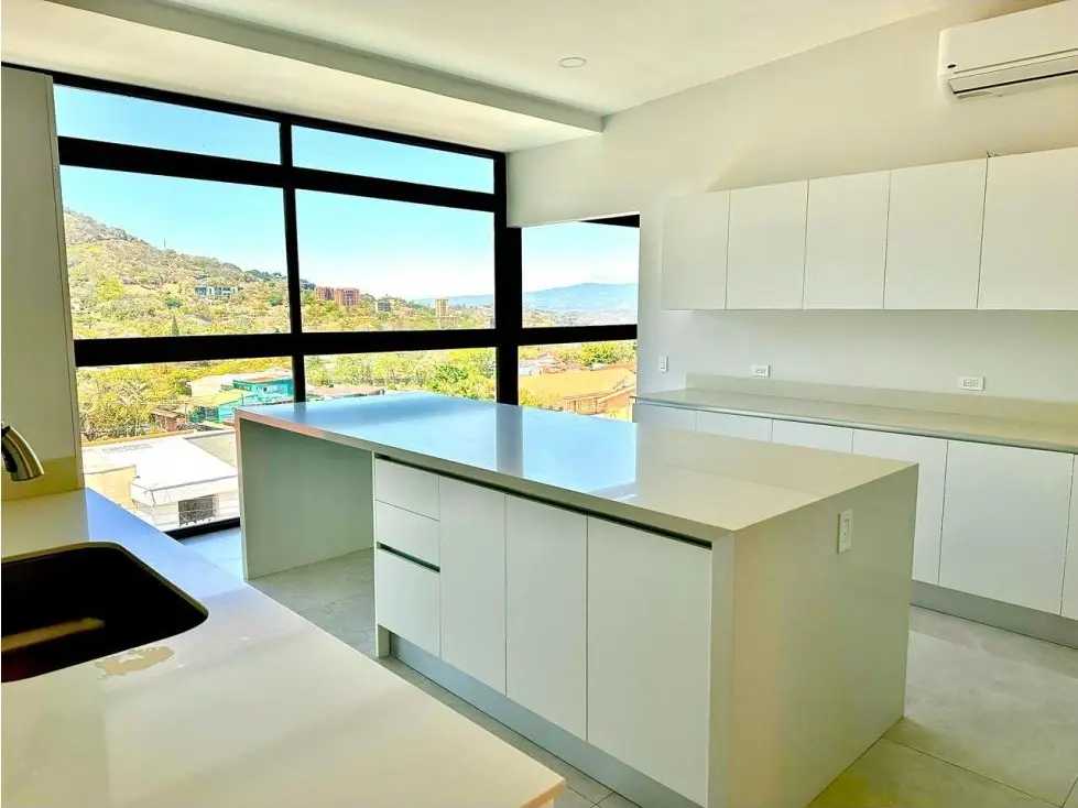 Amazing Penthouse in Escazu with city views - image 10