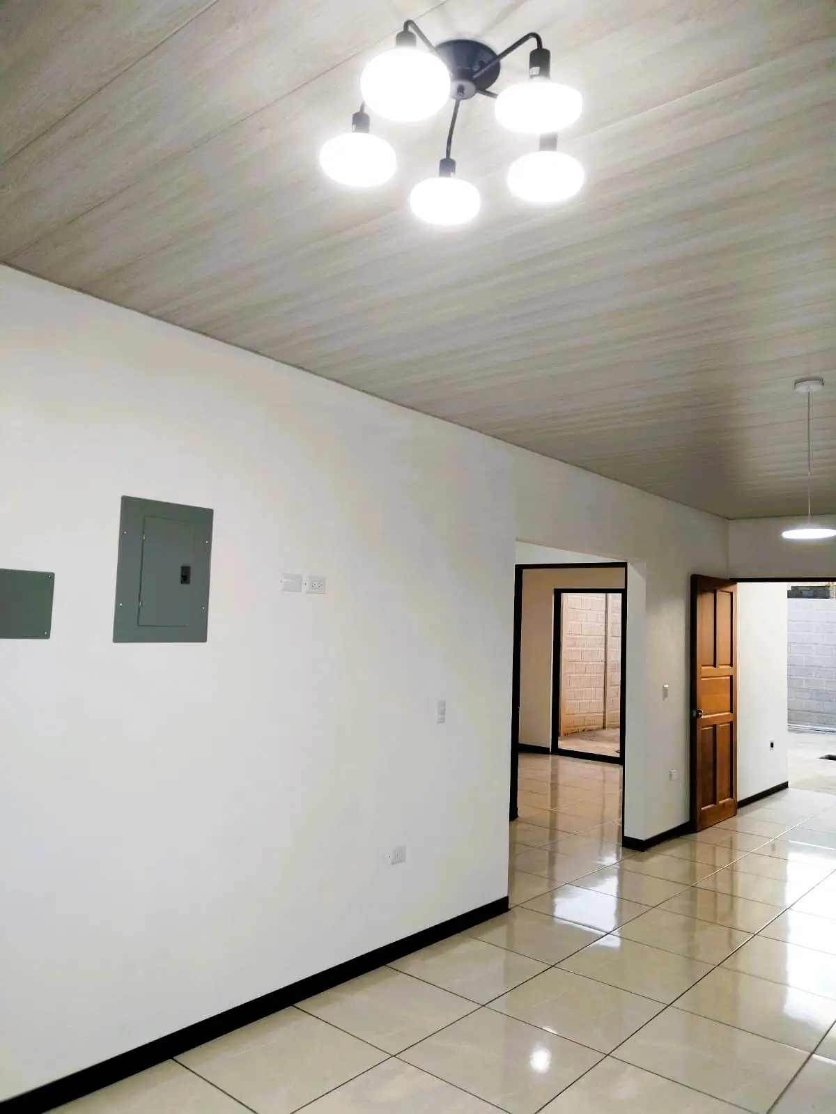 HOUSE FOR SALE IN PALMARES, ALAJUELA - image 4