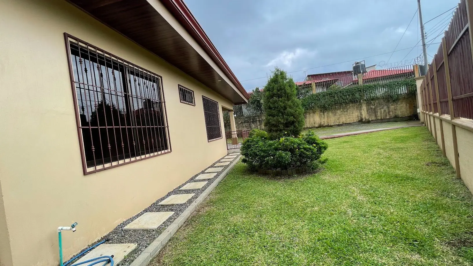 OCEAN VIEW HOUSE FOR SALE IN SANTIAGO, SAN RAMON - image 8