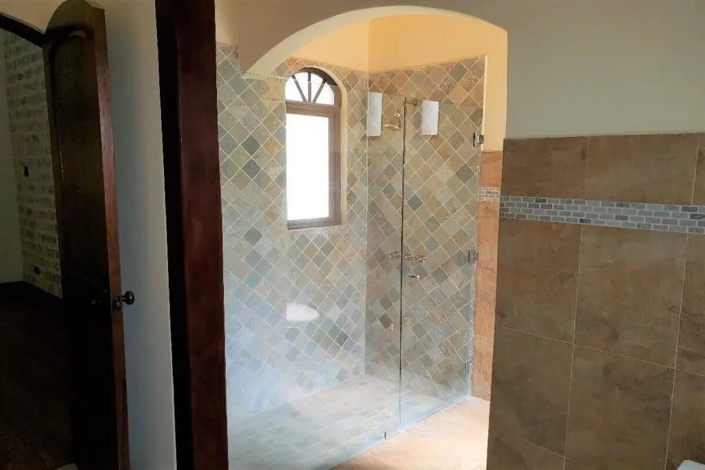 SALE / Majesty and Exclusivity in Santa Ana! Your Dream Haven Awaits - image 5