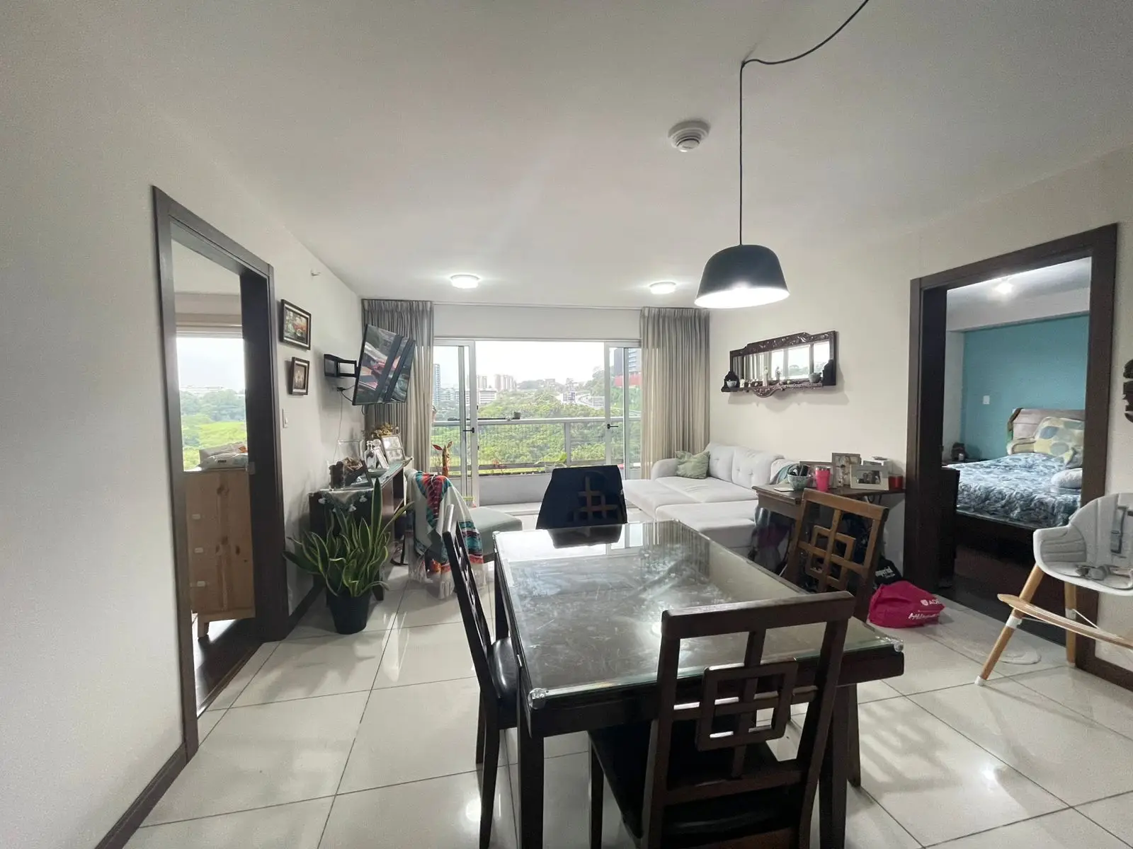 Modern 2-Bedroom Condo in La Uruca - image 4