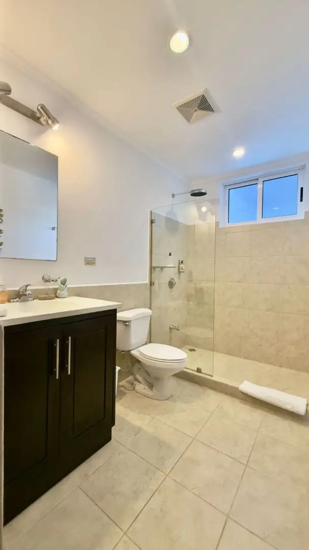 Luxury Beachfront Condo in Jacó: Your Costa Rican Oceanfront Escape - image 7