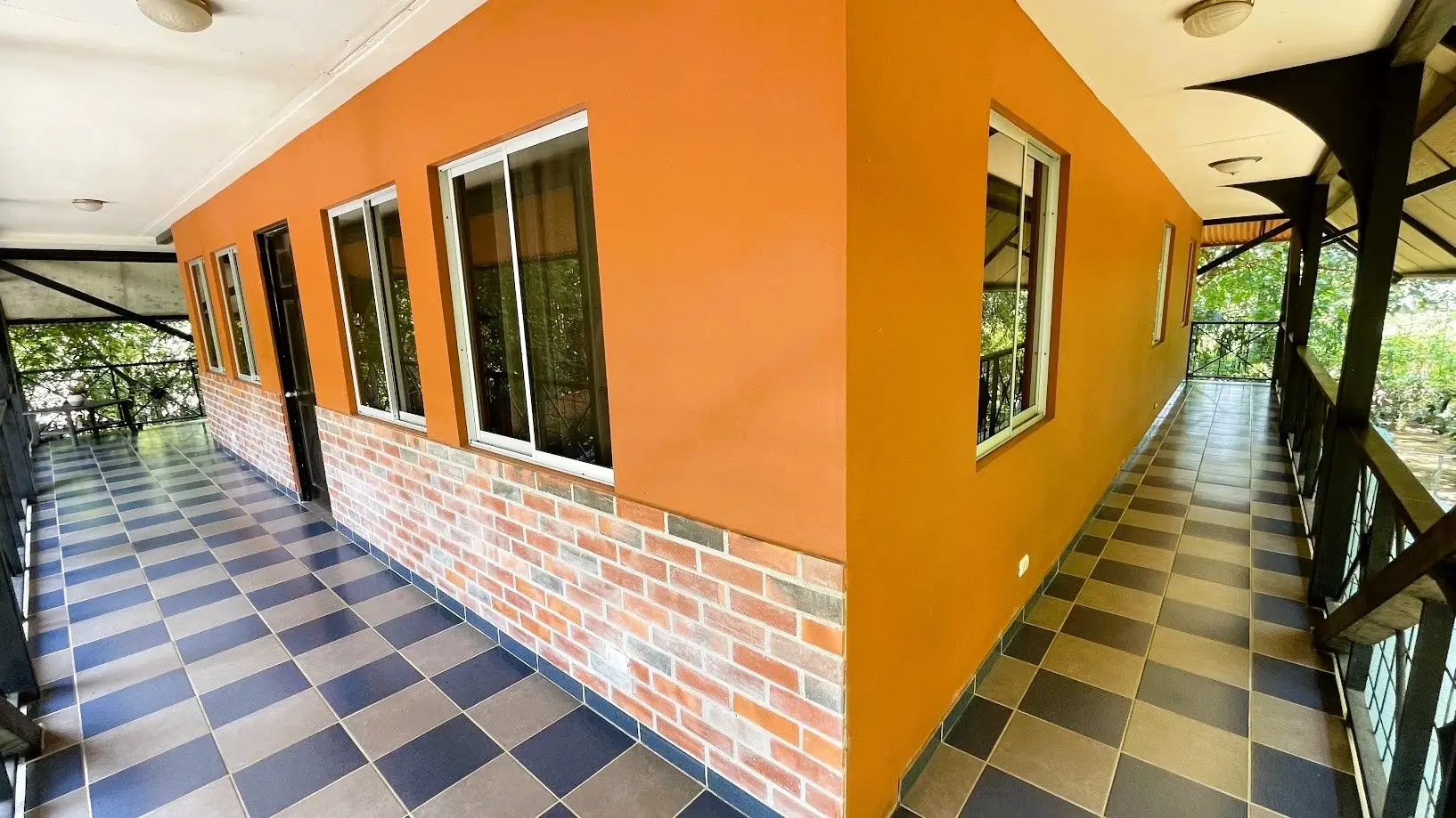 HOUSE WITH A POOL FOR SALE IN SAN MATEO, ALAJUELA - image 8