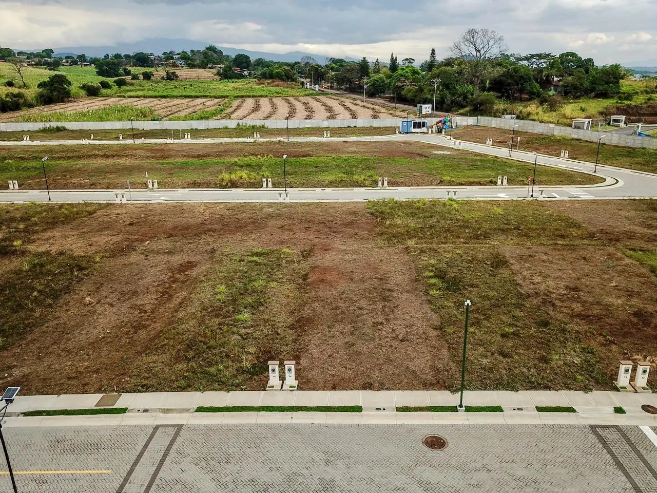 Lote en venta en Grecia – ubicación estratégica y alta plusvalía - image 2
