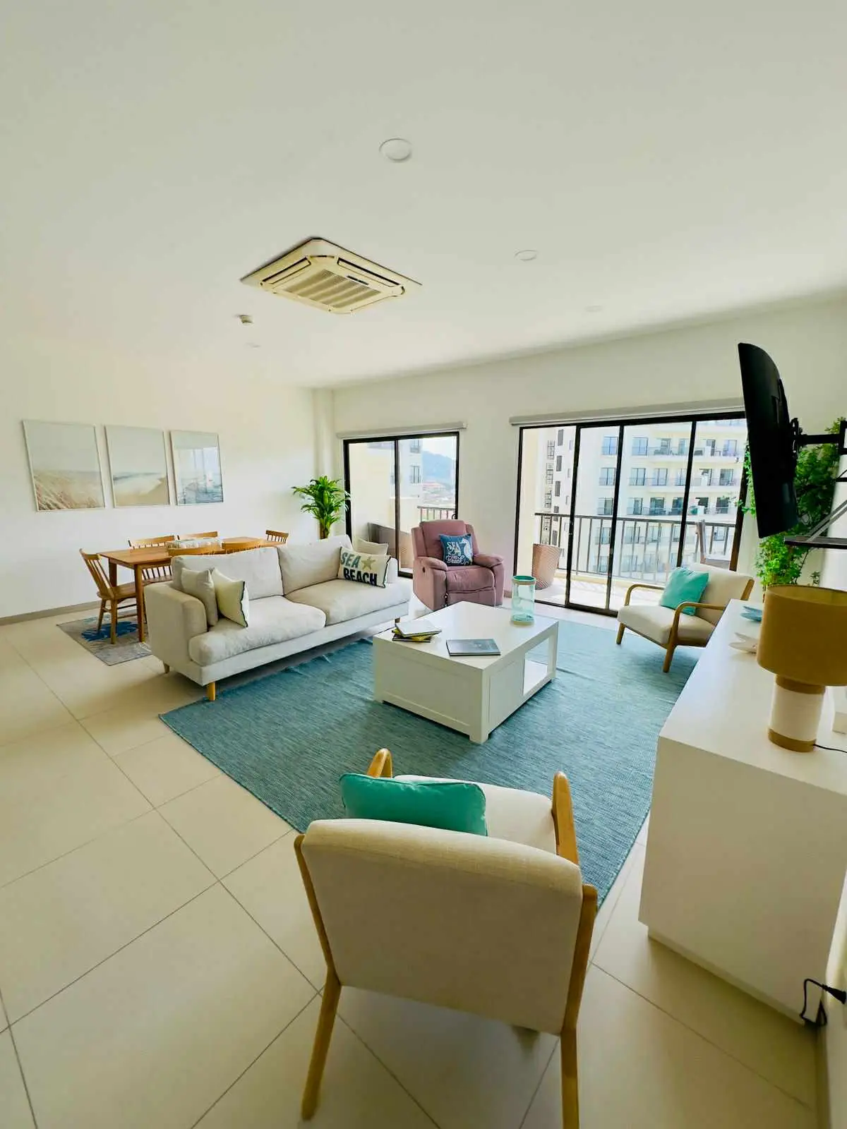 Modern 3-BR Condo in Jaco Bay Gated Community, Wake up to palm trees. End every day with a Pacific Sunset. - image 4