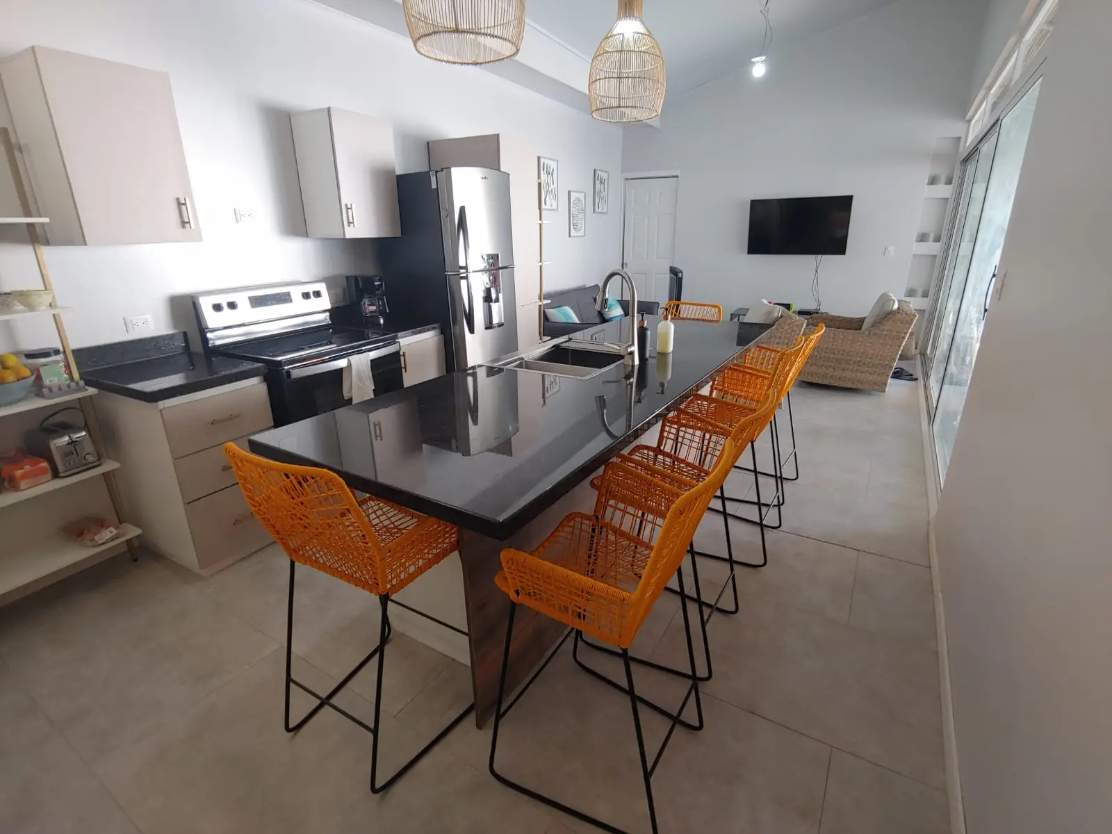 Modern 3-Bedroom Home in Bahía Ballena, Uvita – Your Costa Rican Paradise - image 2