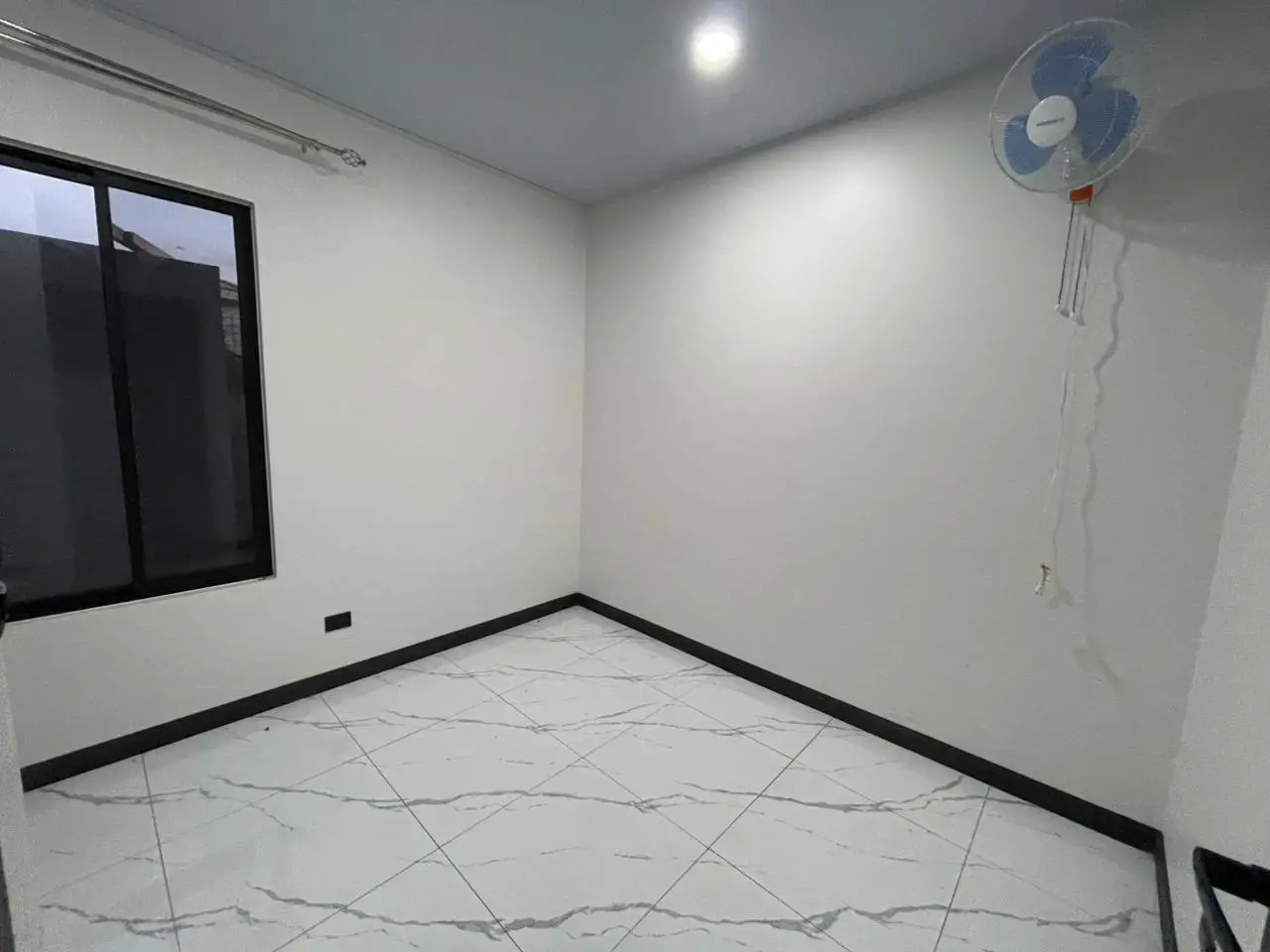 Charming 3-bedroom house in Grecia, Alajuela - USD 152,000 - image 9