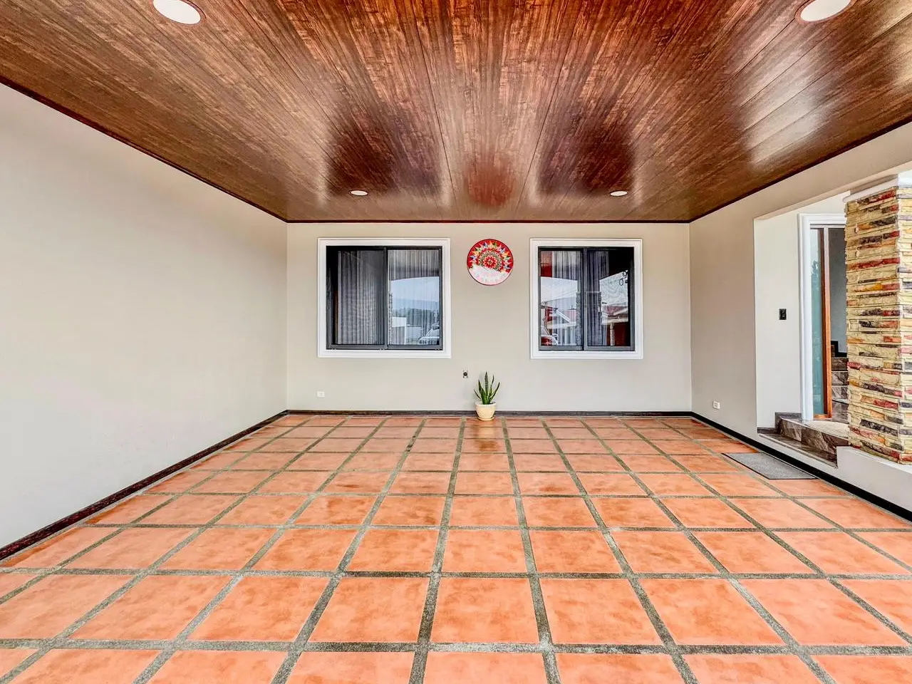 Stunning New 3-Bed, 3-Bath Home in Grecia, Alajuela - Modern Living - image 6